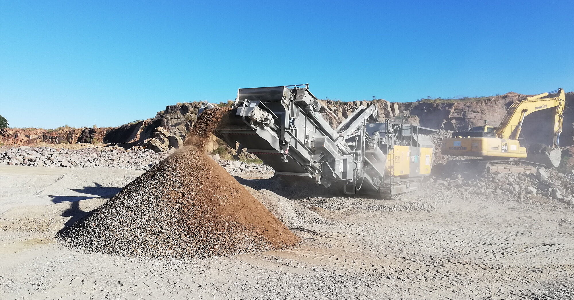 Mobile Rock Crushers Performance. Simplicity. Safety. RUBBLE MASTER