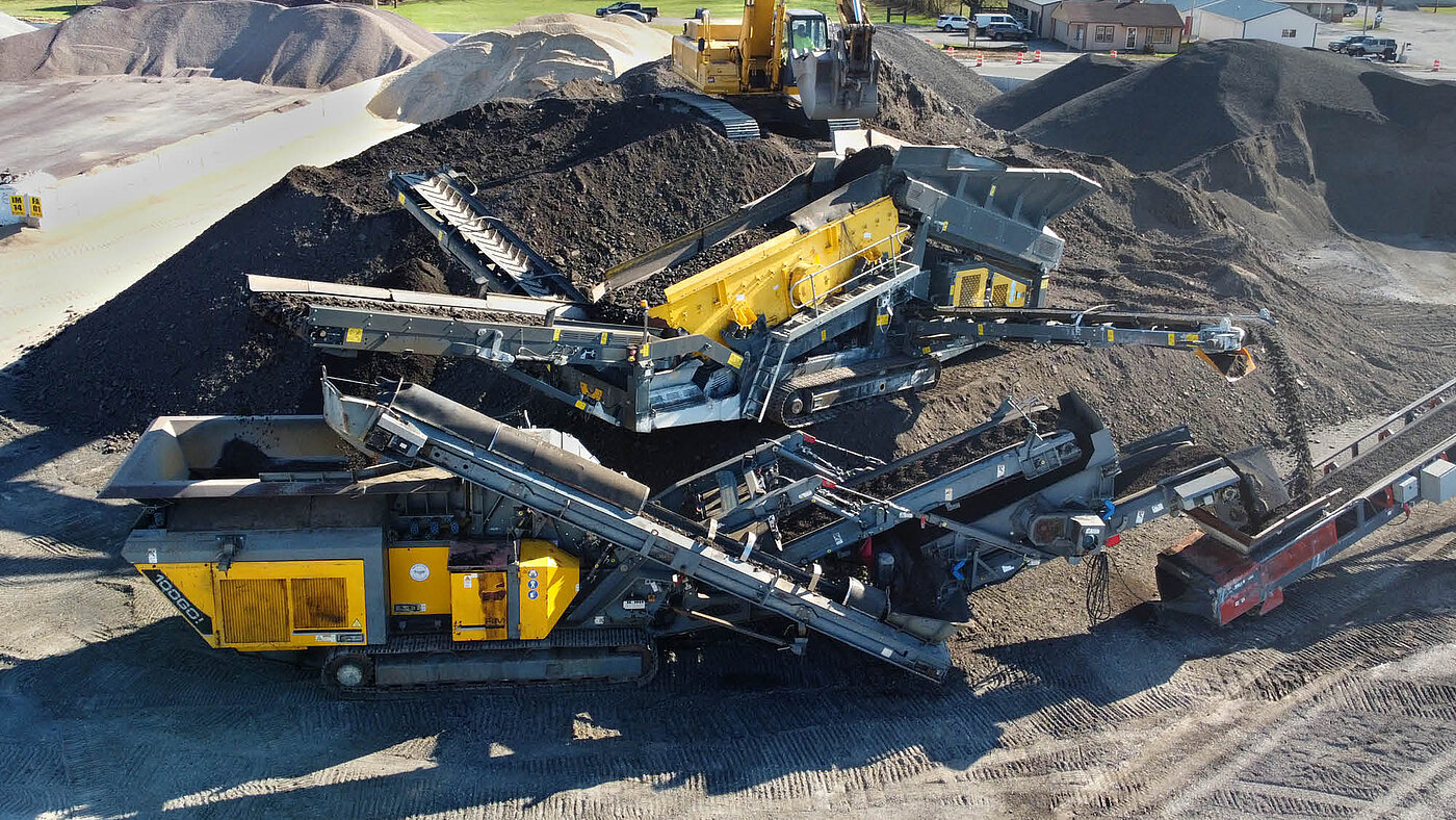 Case Study: Eric Bruno; Scalping Screen and impact crusher set up for asphalt crushing Case Study: Eric Bruno; Scalping Screen and impact crusher set up for asphalt crushing