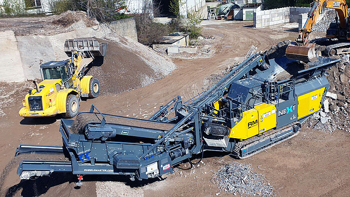 RM 120X mobile impact crusher