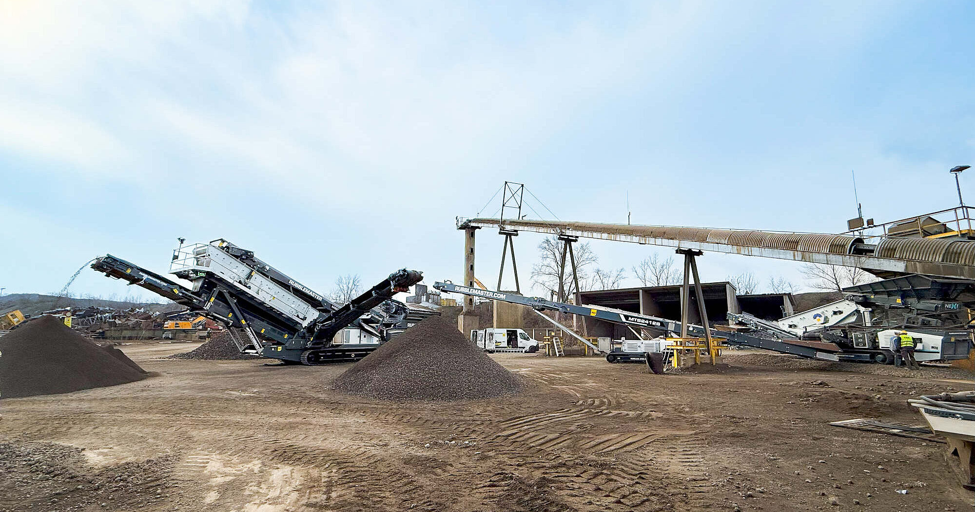Slag Collection How voestalpine Improved Slag Processing Performance | RUBBLE MASTER