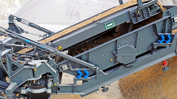 On-board screening plant